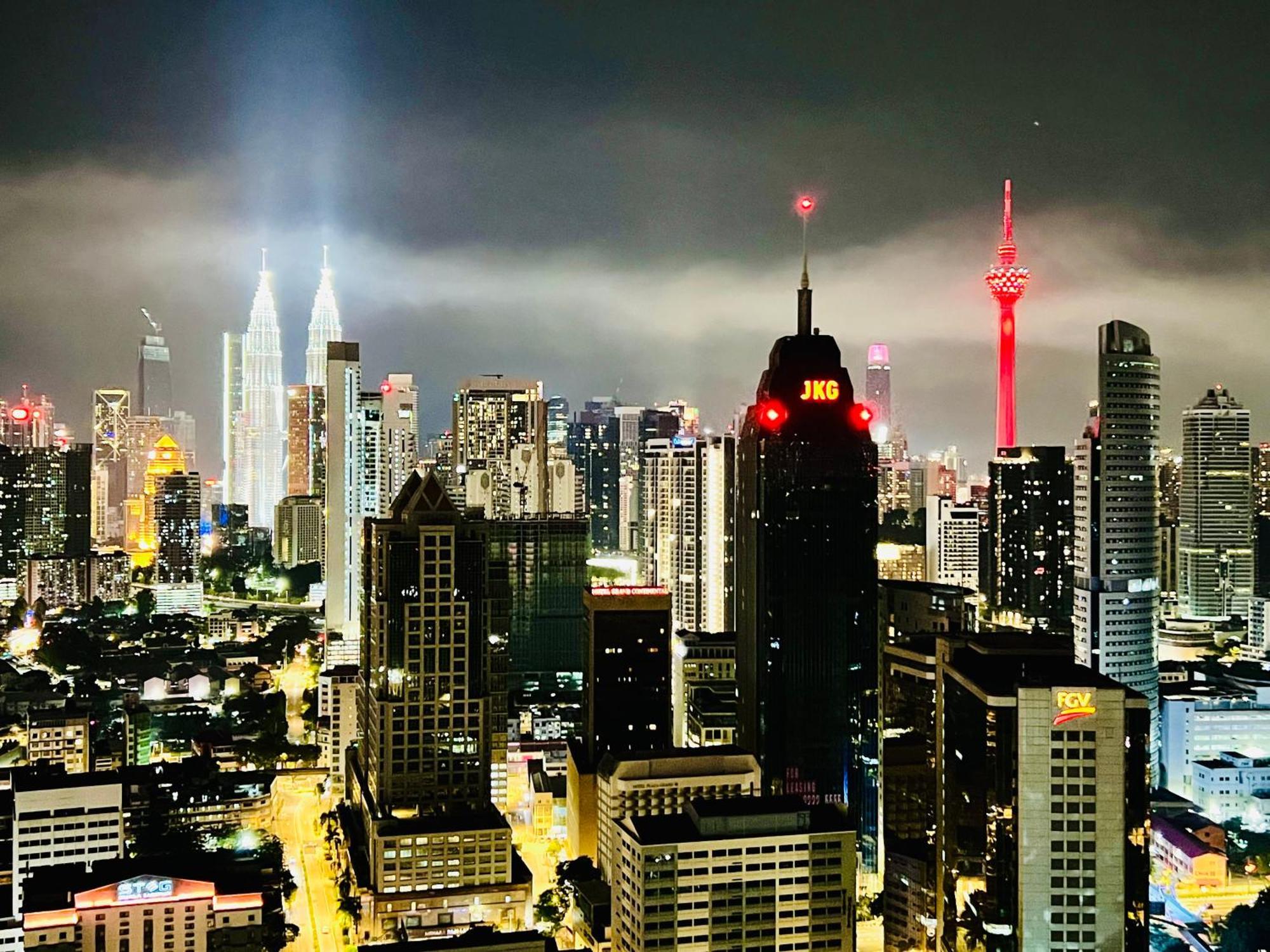 Regalia Suites & Residence By Enjoy Your Stay Kuala Lumpur Eksteriør billede