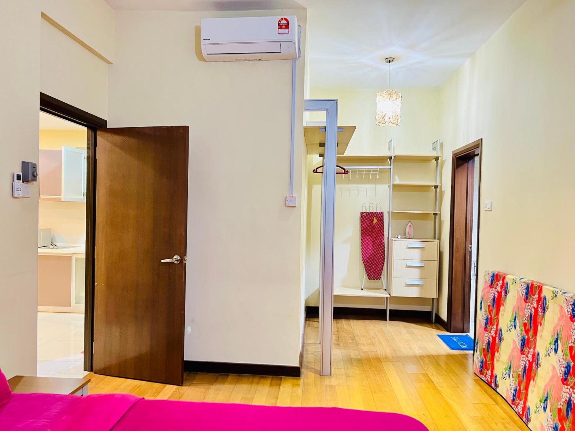 Regalia Suites & Residence By Enjoy Your Stay Kuala Lumpur Eksteriør billede